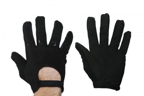 tom-dugan-gloves-available-now-600x400