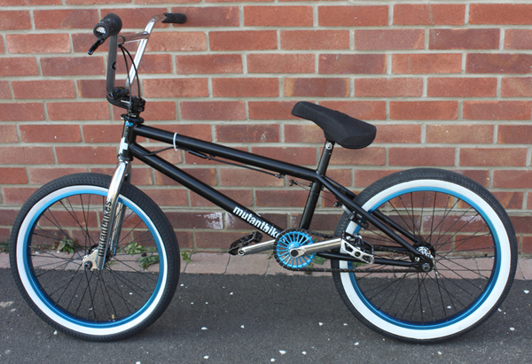 declan_Brooks_BMX_bike