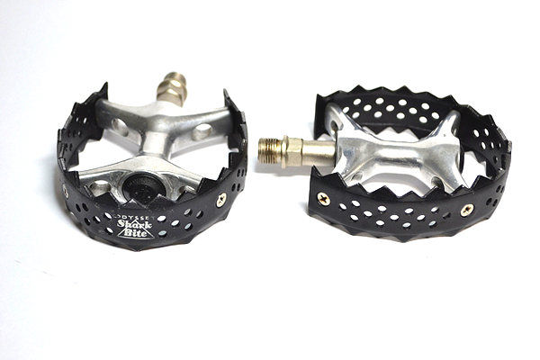 shark_bite_BMX_pedals_600x