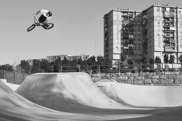 ruben-alcantara-malaga-waves-2013_600x