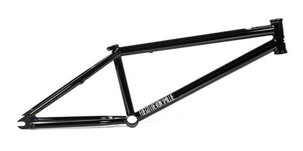 frame-black_600x