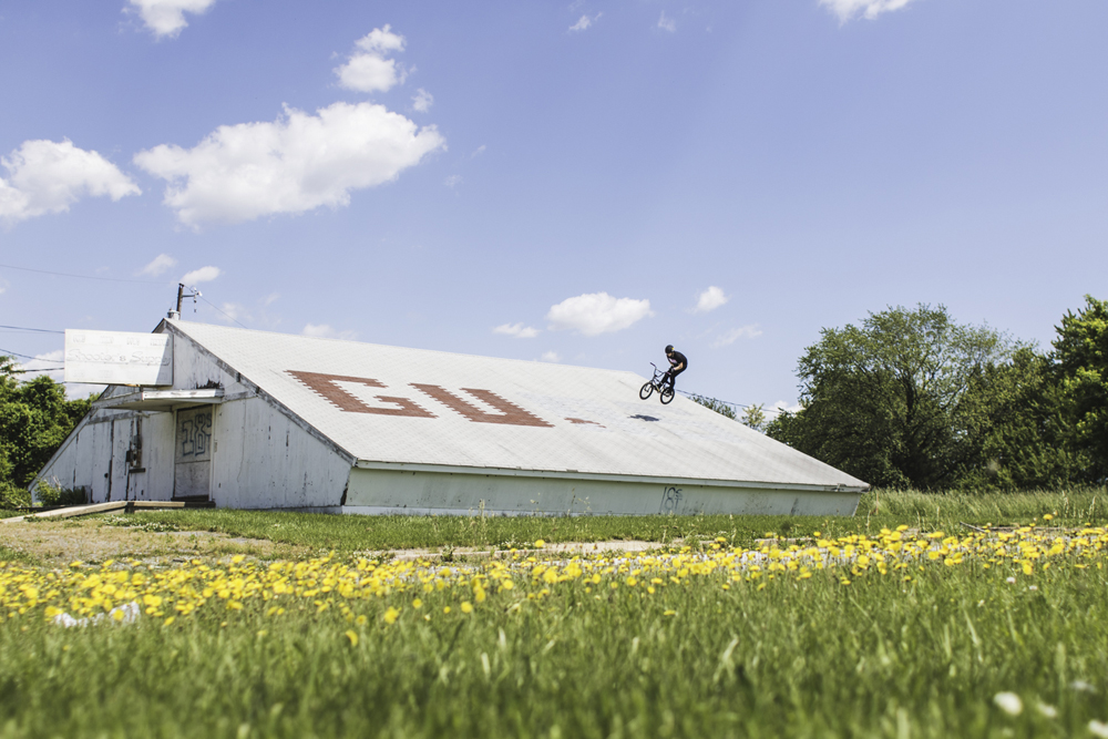 MIke Fede- GUNS Barspin-5107