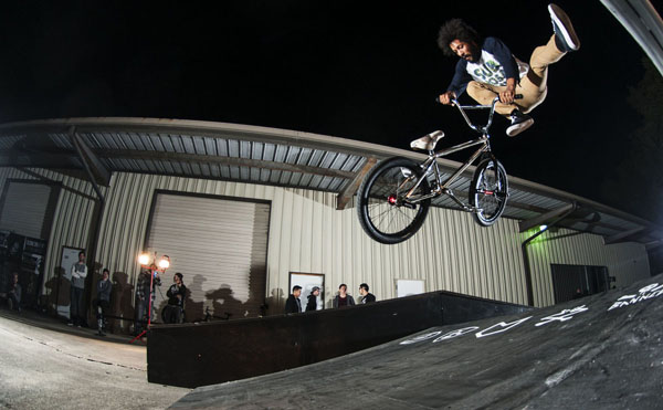 Lahsaan_Kobza_BMX_sparkys_night_WM