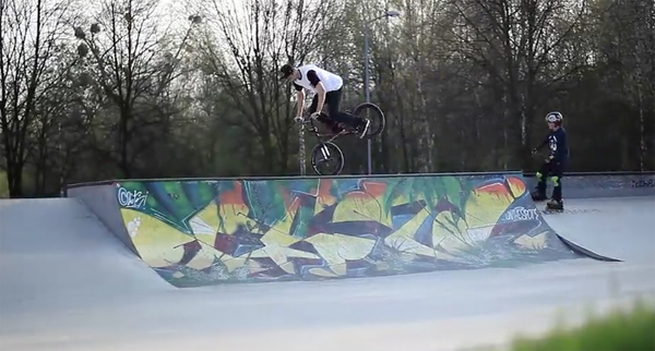 Michal Horowic BMX video