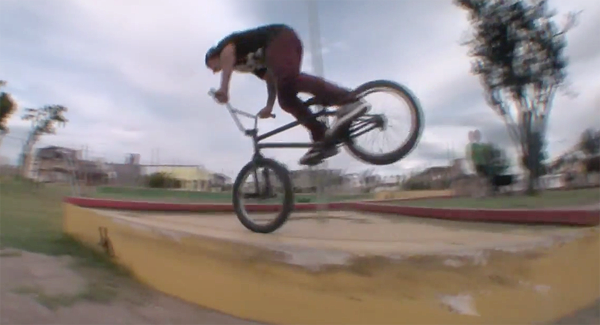 Pablo Gallardo BMX video