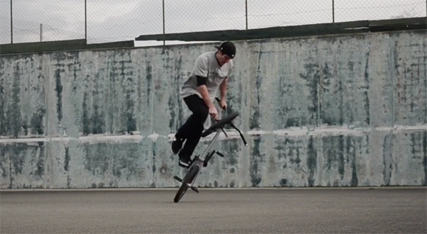 Quentin Pelorson BMX video flatland