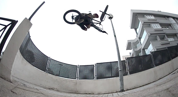 nearly-bmx-in-spain-DIG-video