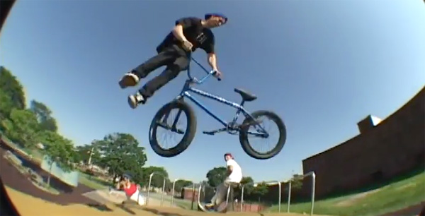 billy-perry-2015-bmx-video