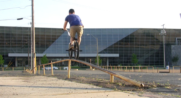 purl-mullitia-bmx-video