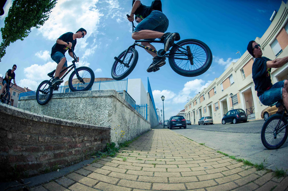 bmx-feeble-360-grind