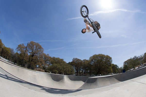 colin-mackay-bmx-skatepark-air