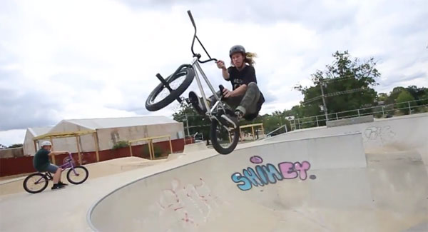 jacman-hinss-bmx-video-connections-volume-bikes-demolition-bmx