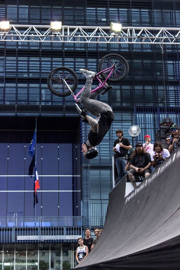 Spine-Finals---Mark-Webb---Flip-Fakie