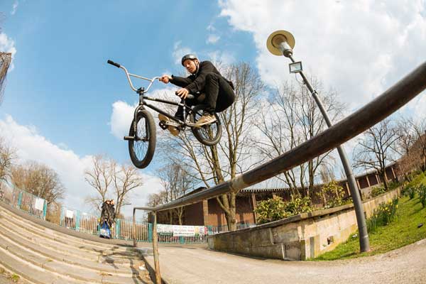 leon-hoppe-tobogann-bmx