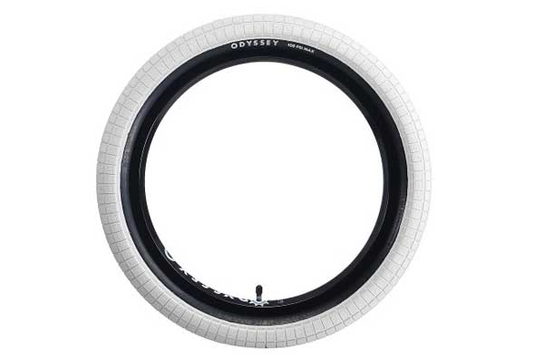 odyssey-ross-2-tire-white_31834-750x500