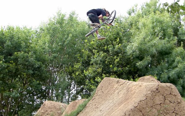 one-foot-table-bmx