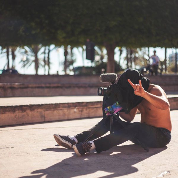 makeshift-viewfinder-in-Alicante,-Spain