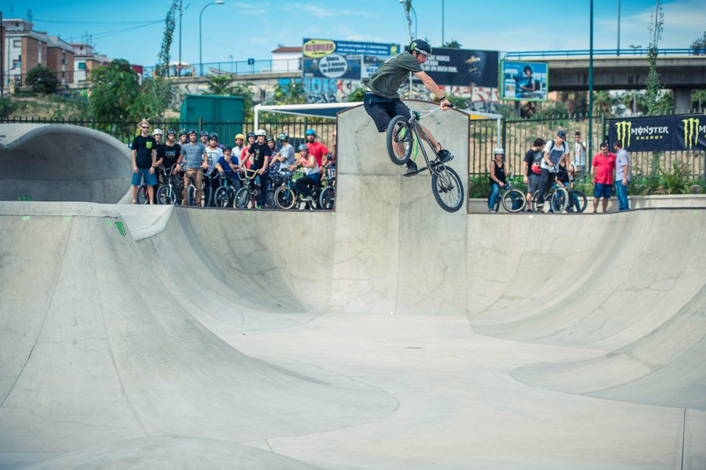 money-for-trick-bmx-2015-turndown