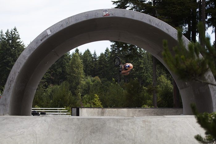 Vans BMX Roaming In The Northwest BMX video