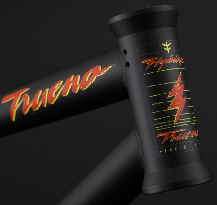 fly trueno frame