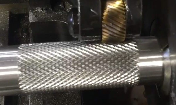 How Knurling On Bars Is Done