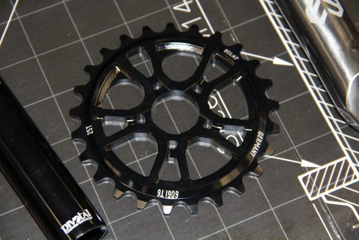 frostbike-2016-eclat-bmx-rs-sprocket