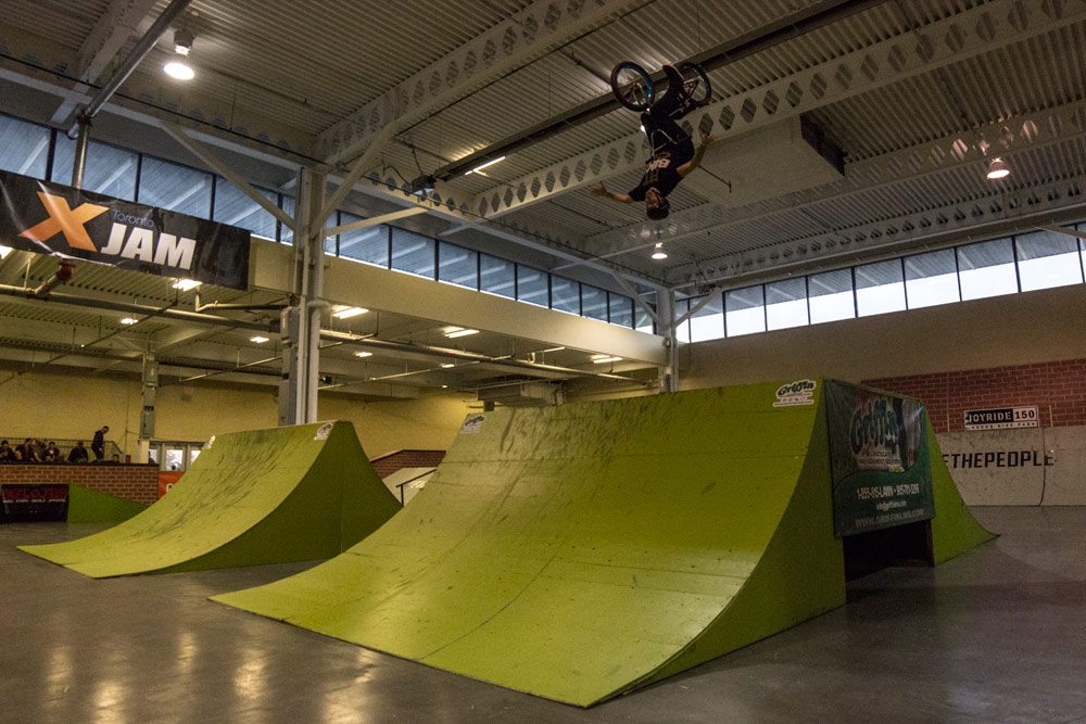 Toronto-X-Jam---UFO---Flip-No-Hander