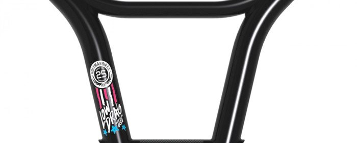 hoffman-bikes-low-drag-4.43-bmx-handlebar-black-detail