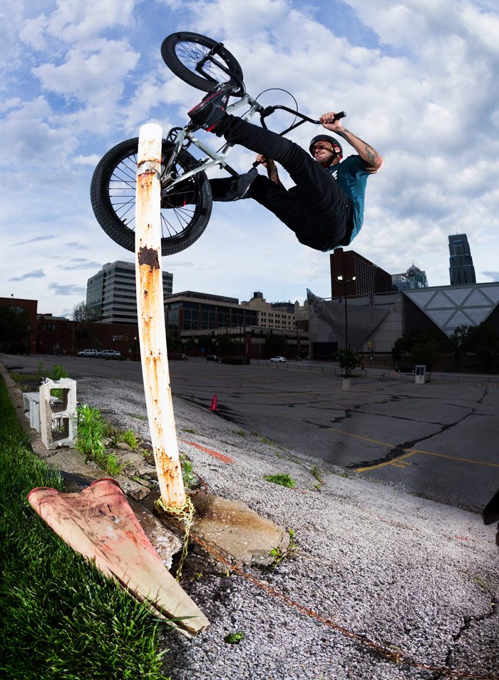 gt-bicycles-rob-wise-icepick-fakie