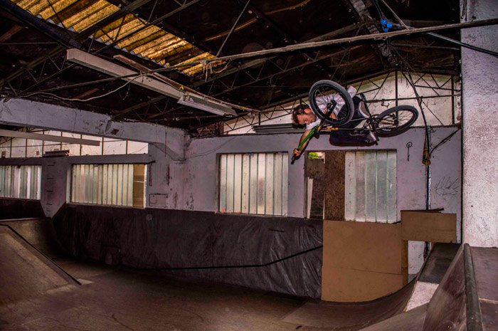 lithuania-bmx-rog-skatepark-table