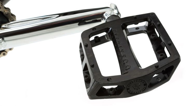 fit-bike-co-2015-22-inch-brian-foster-complete-bmx-bike-pedals