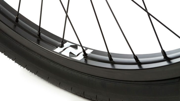 fit-bike-co-2015-22-inch-brian-foster-complete-bmx-bike-rim