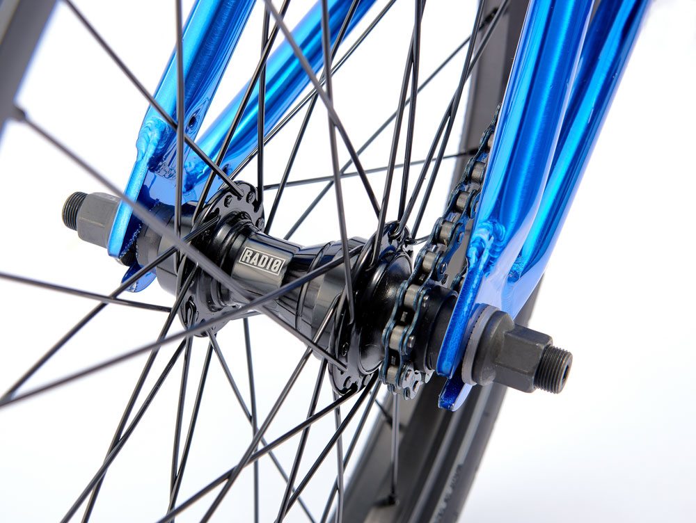 radio-bikes-2017-astron-complete-bmx-bike-blue-rear-hub