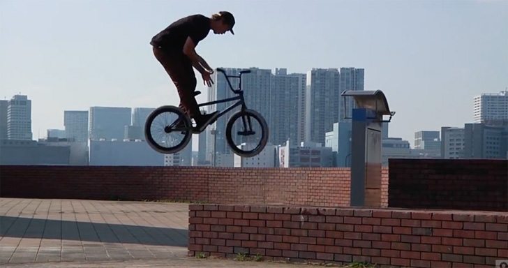 bmx street riding