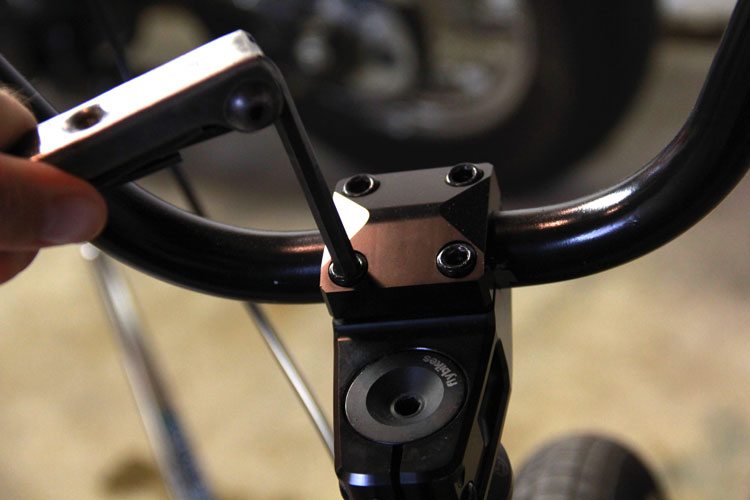 bmx-bike-maintenance-tips-tighten-bolts