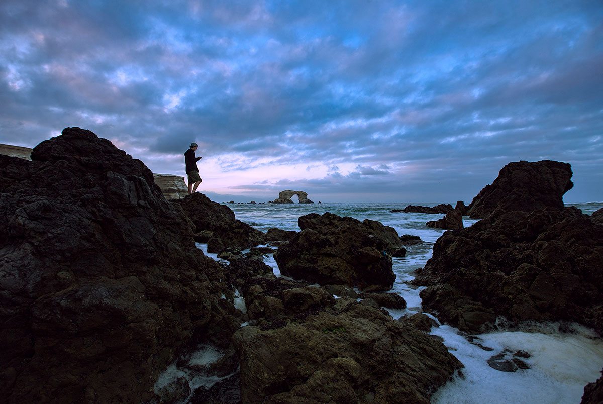 ocean-rock-chile-bmx-road-trip