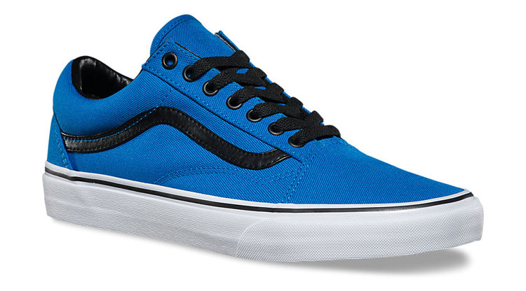 vans-bright-old-skool-show-blue-angle
