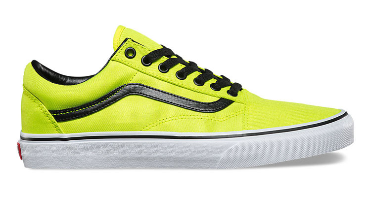 vans-bright-old-skool-show-yellow-side
