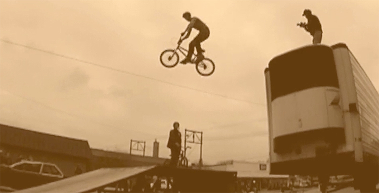 Karl Hinkley Aspire Round 2 BMX video