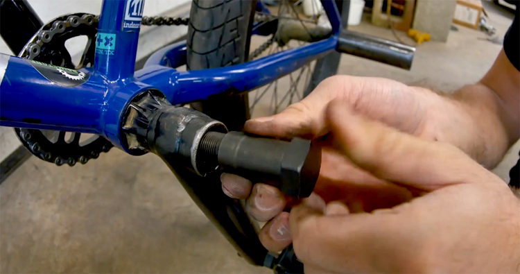 How To Use A Crank Arm Puller BMX