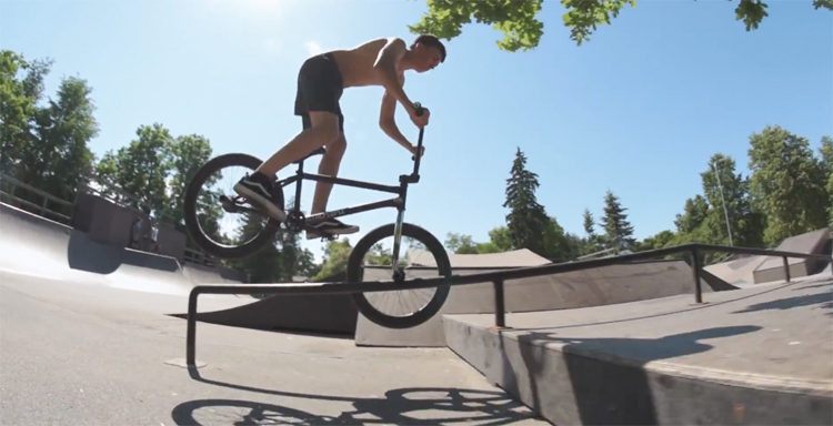Par BMX Kuldiga Skatepark BMX video