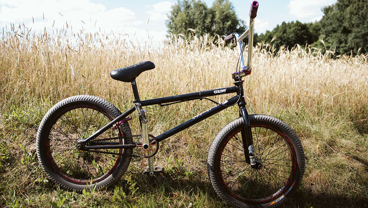 Colony BMX Dawid Godziek Bike Check BMX