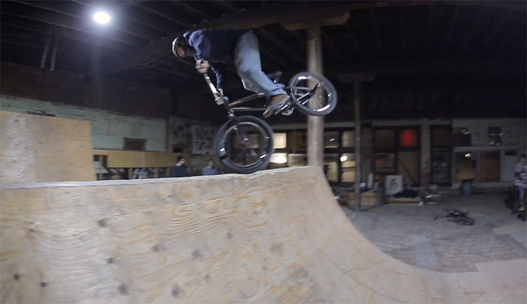 Standard Bykes The Brake Room BMX video