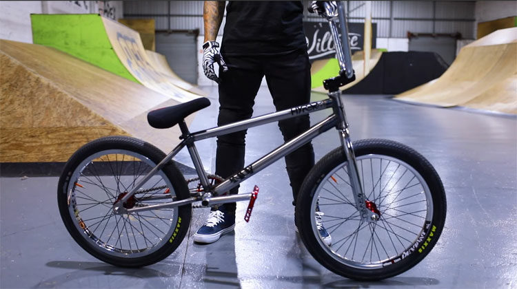 Logan Martin 2019 Bike Check BMX