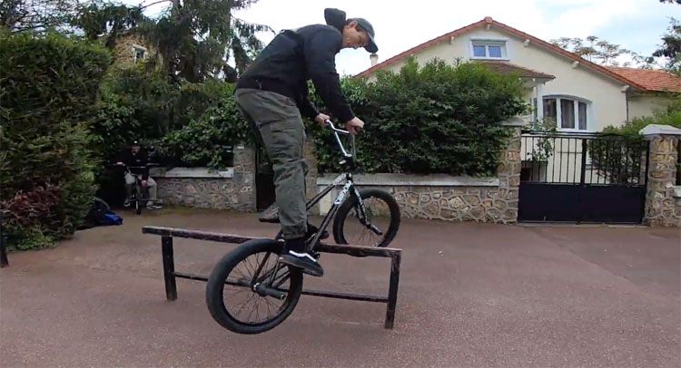 Paris Street Session PJ Martini Sam Merle BMX video