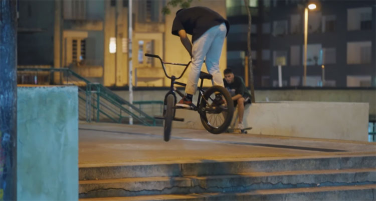 Short Cut Rodrigo Rezavela BMX video