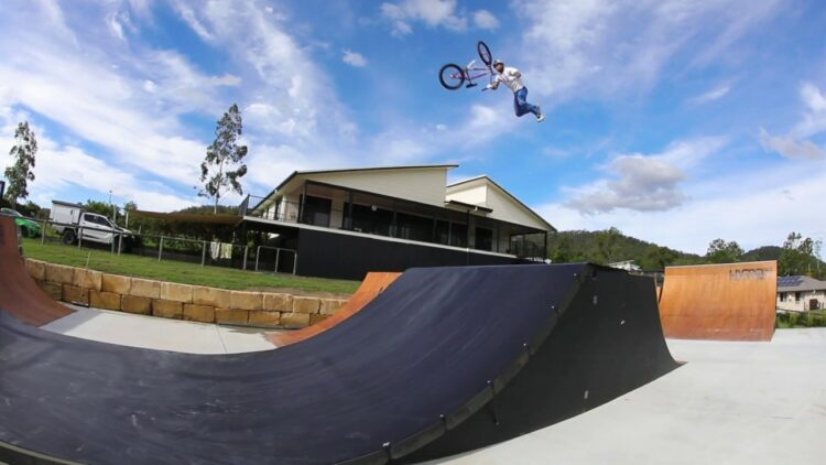 Logan Martin Backyard Session BMX