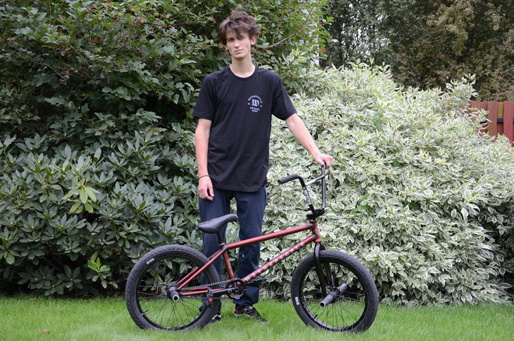 Wiktor Skibinski Wethepeople BMX