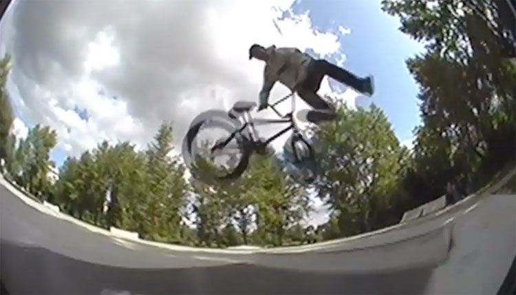 Martin Siman Dance BMX video