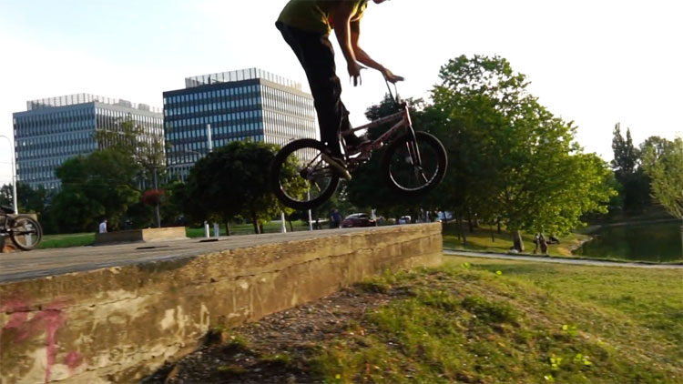 Uprail 3 BMX video